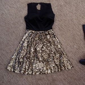 Guess velvet and sequin dress